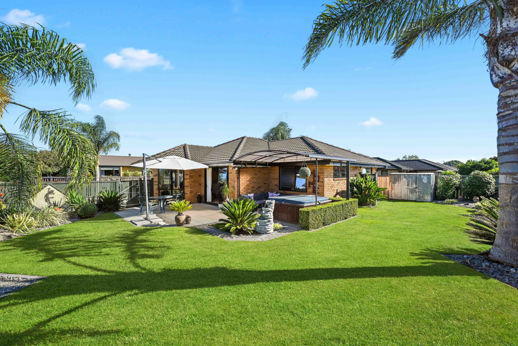 35 Stoneleigh Drive Lodge Real Estate