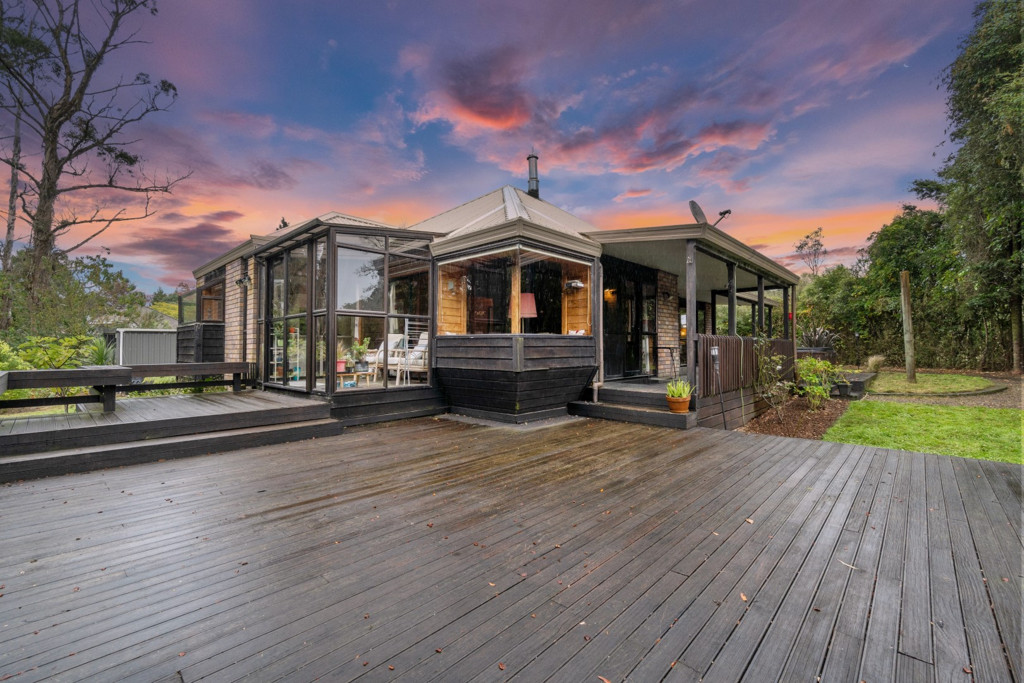 65 Waitetuna Valley Road Lodge Real Estate